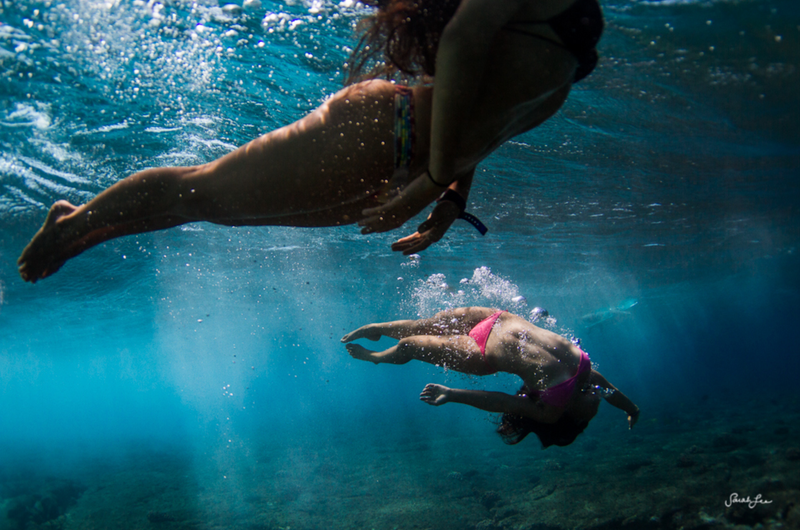 Illustration for article titled The beautiful and surreal sensuality of Sarah Lee's underwater photos
